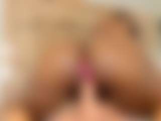 Live cam show with Lilian-Starfire - Black Amateur on liverealitysex.com