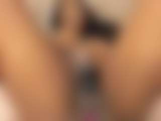 Live cam show with Lilian-Starfire - Toys on MyBangCams