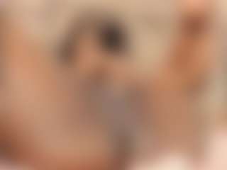 Live cam show with Lilian-Starfire - Black Cum on Camming Site
