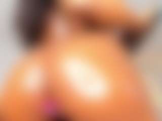 Live cam show with Lilian-Starfire - Ass Clapping on SpankPalCams