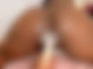 Live cam show with Lilian-Starfire - Ebony Teen (18+) on Camsoda | colombia