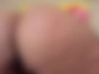 Live cam show with MaraBaker - Handjob on Camsoda