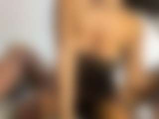 MeganeAndDaniel's Live Sex Cam Show