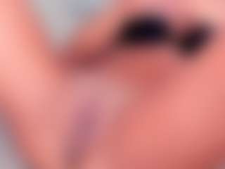 MeganeAndDaniel's Live Sex Cam Show