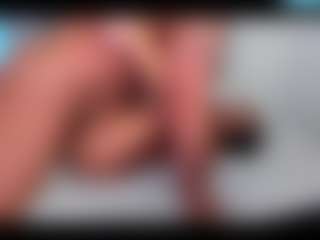 MeganeAndDaniel's Live Sex Cam Show