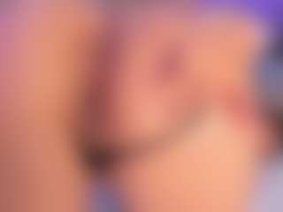 Live cam show with foxy200 - Athletic on CamSodaAdn