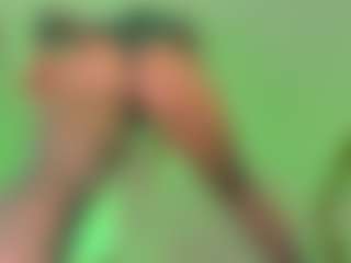foxy200's Live Sex Cam Show