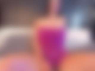 Ivanaa__'s Live Sex Cam Show