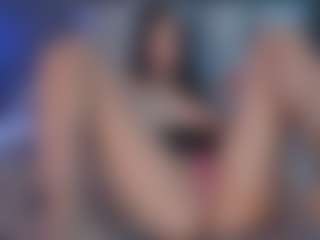 Live cam show with Ivanaa__ - Skinny on Camsoda