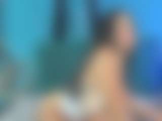 Live cam show with Ivanaa__ - Drinking on luckytryst.com