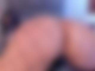 Ivanaa__'s Live Sex Cam Show