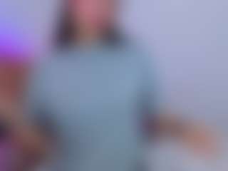 Live cam show with lexy-angel12 - Athletic Public on CamwithHer