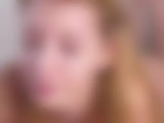 MaeBrowning's Live Sex Cam Show