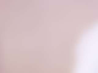 Live cam show with MaeBrowning - Petite on Camsoda