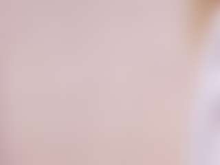 Live cam show with MaeBrowning - Camel Toe on fuklive.com