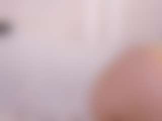 Live cam show with MaeBrowning - Skinny on Camversity