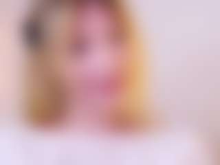 MaeBrowning's Live Sex Cam Show
