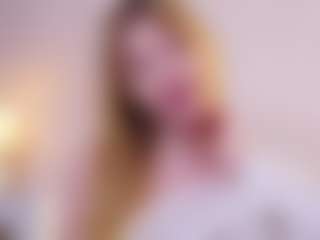 MaeBrowning's Live Sex Cam Show