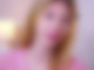 MaeBrowning's Live Sex Cam Show