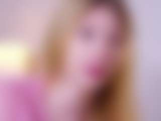 MaeBrowning's Live Sex Cam Show