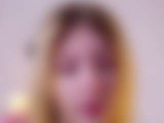 MaeBrowning's Live Sex Cam Show