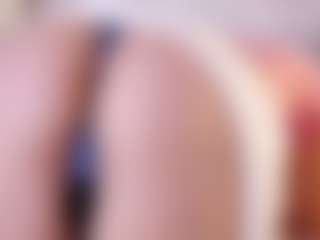 MaeBrowning's Live Sex Cam Show