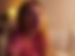 MaeBrowning's Live Sex Cam Show