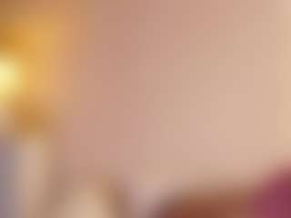 MaeBrowning's Live Sex Cam Show
