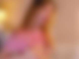 MaeBrowning's Live Sex Cam Show