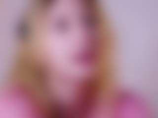 MaeBrowning's Live Sex Cam Show