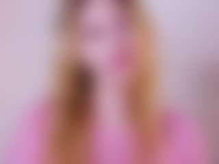 MaeBrowning's Live Sex Cam Show