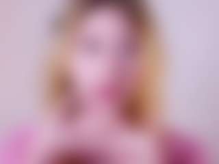 MaeBrowning's Live Sex Cam Show