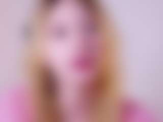 MaeBrowning's Live Sex Cam Show