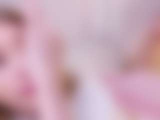 MaeBrowning's Live Sex Cam Show
