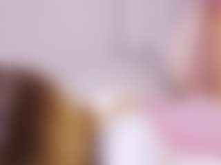 MaeBrowning's Live Sex Cam Show