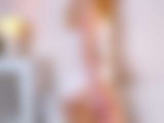 MaeBrowning's Live Sex Cam Show