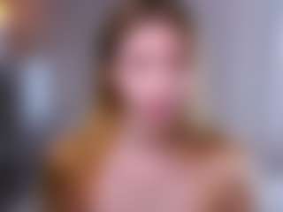 MaeBrowning's Live Sex Cam Show