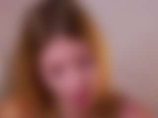 MaeBrowning's Live Sex Cam Show
