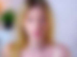 MaeBrowning's Live Sex Cam Show