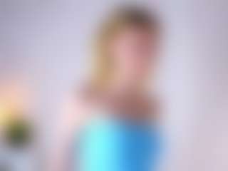 MaeBrowning's Live Sex Cam Show