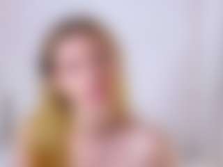 MaeBrowning's Live Sex Cam Show