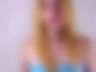 MaeBrowning's Live Sex Cam Show