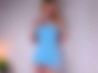 MaeBrowning's Live Sex Cam Show