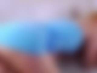 MaeBrowning's Live Sex Cam Show