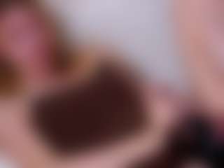 MaeBrowning's Live Sex Cam Show
