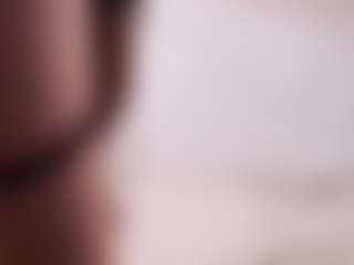 MaeBrowning's Live Sex Cam Show