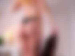 MaeBrowning's Live Sex Cam Show