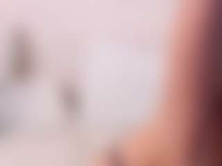 MaeBrowning's Live Sex Cam Show