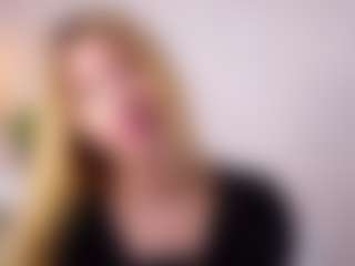 MaeBrowning's Live Sex Cam Show