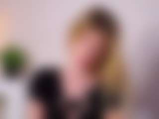 MaeBrowning's Live Sex Cam Show